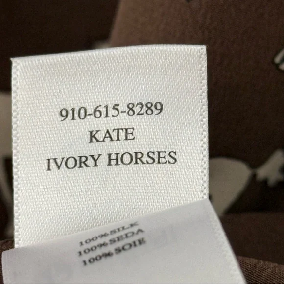 Rails "Kate" Silk Brown Horse Print Button Up Blouse M NWT ($268) - Picture 10 of 12